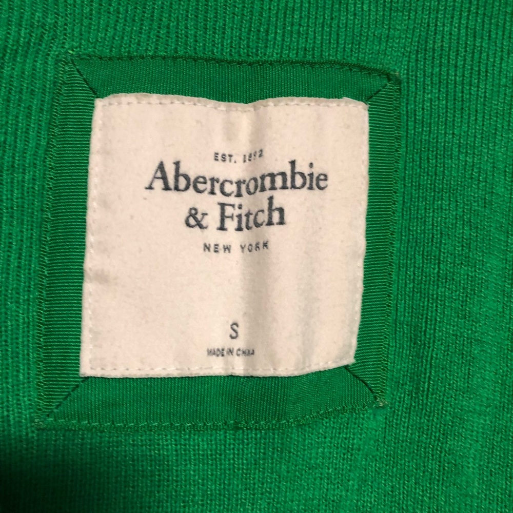 Abercrombie sweater - Picture 2 of 5